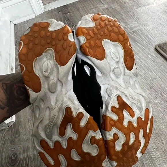 Mens BLACK NIKE REACT SIZE 12 - Picture 6 of 7